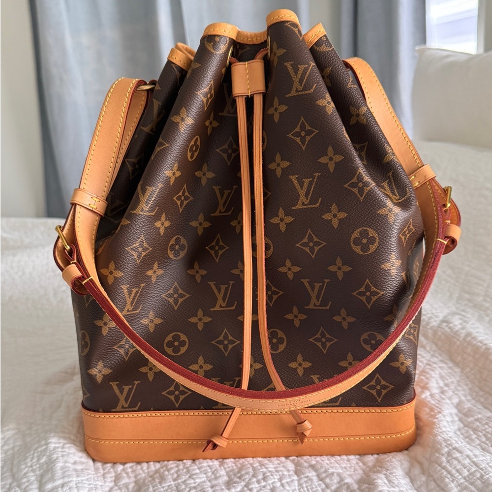 Louis Vuitton Noe GM Bucket Bag 2022 - excellent condition!